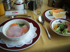朝ご飯〜っ♪