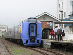 特急スーパー宗谷 稚内駅停車中