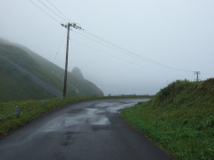 西上泊への路