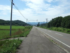 サンピラースキー場からの道