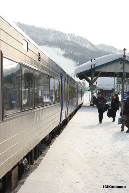 特急スーパー宗谷2号 音威子府駅到着