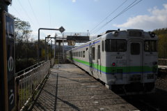 924D普通列車 伊納駅到着