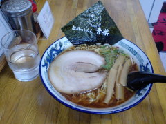 押しつけな接客は止めた方がいいよ。( ´−`)……あ、味は良かったけど