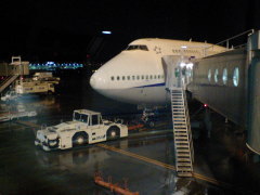 ANA74便 羽田空港到着
