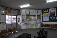音別駅 待合室