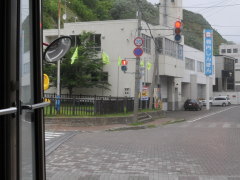 礼文唯”二”の信号機のうちの一基