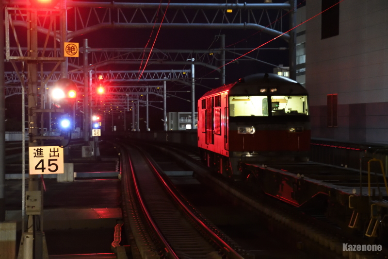 3052 ݕ
