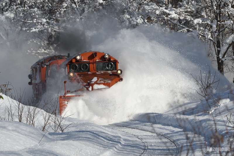 372 r