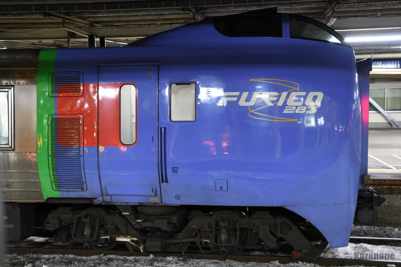 4012D }PQ