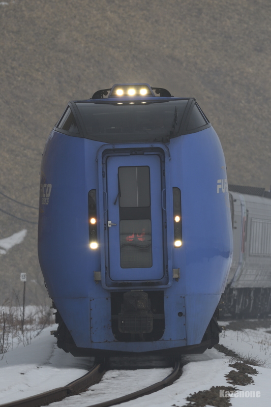4006D }U