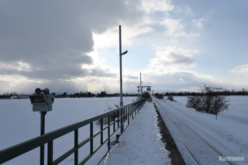 �@�J�{�� �k�i�R�w